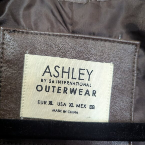 Ashley by 26 International Brown Cropped Leather Jacket - Picture 3 of 3
